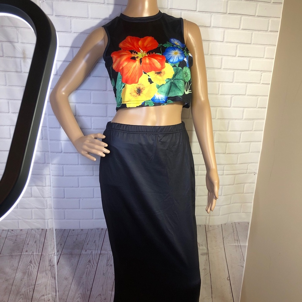 SHEIN Black Maxi Dress with Floral Print